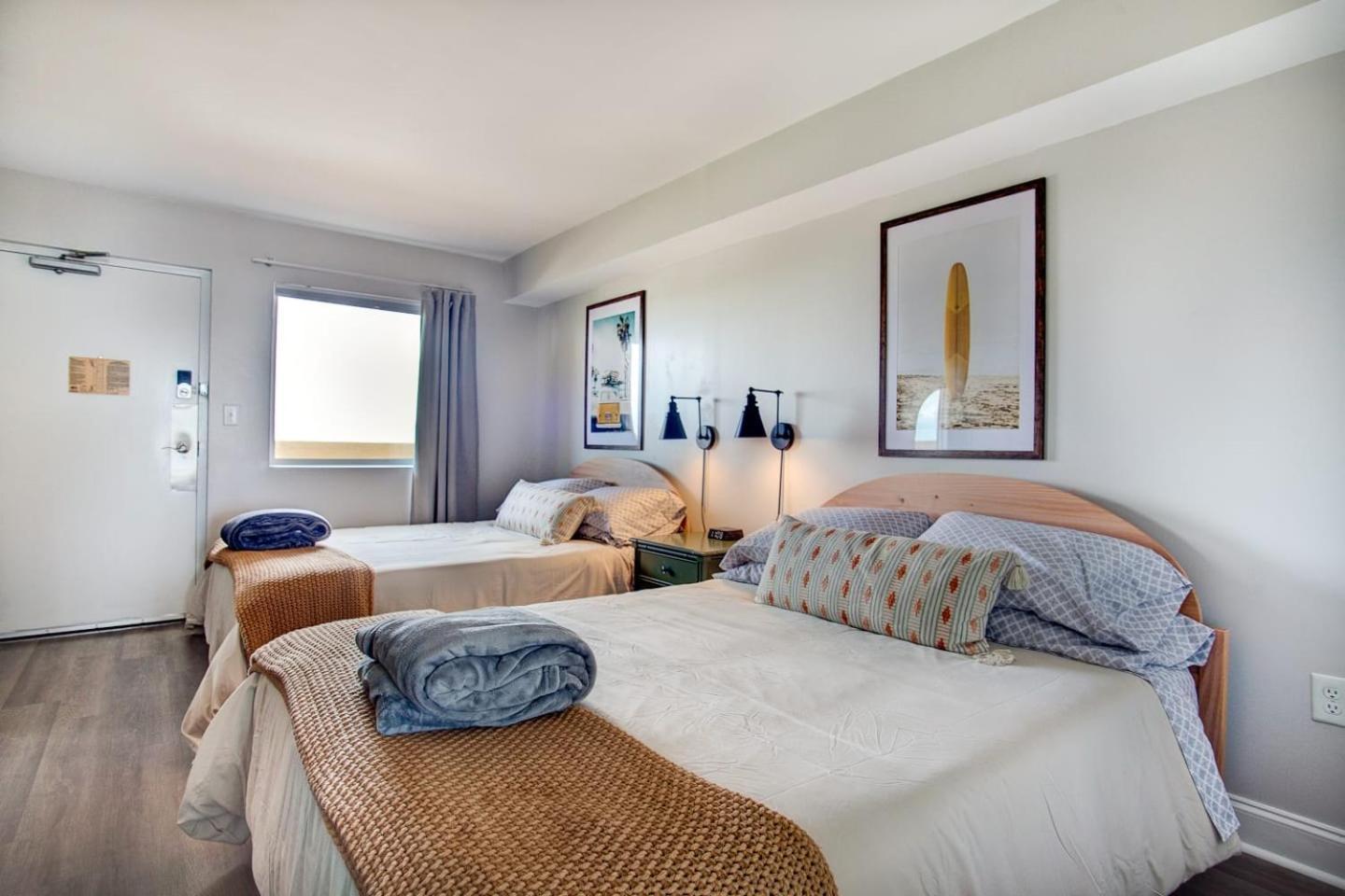 Oceanfront Escape Renovated Suite At Camelot 미를 비치 외부 사진